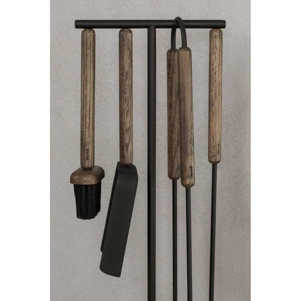 Blomus Ashi Fireplace Tool Set - Image 3