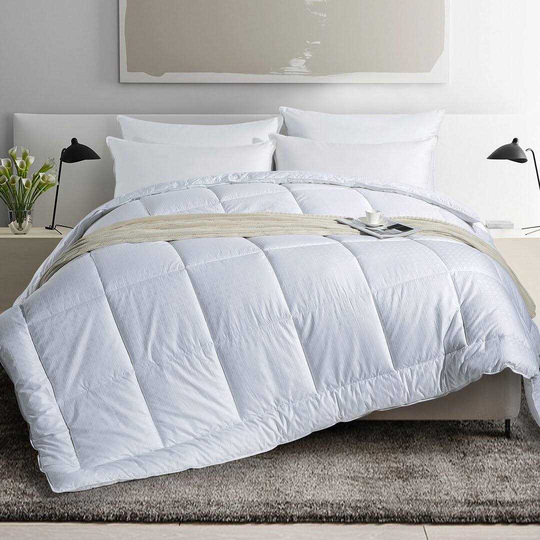 Wayfair Sleep™ All Season Down Alternative Comforter - Image 4
