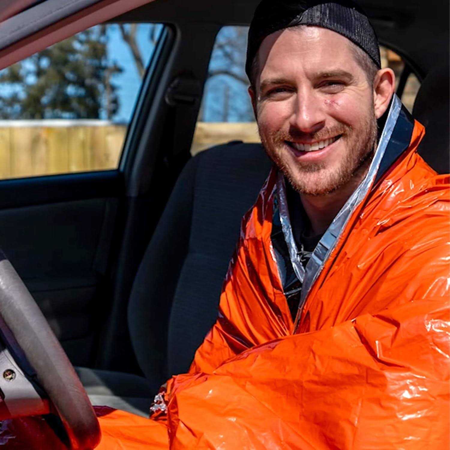 MODERN NEEDS Emergency Survival Sleeping Bag Emergency Blanket Waterproof - Image 5