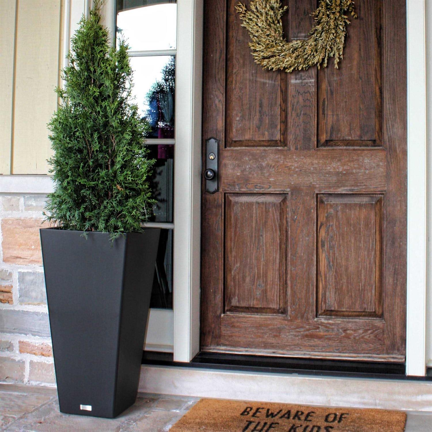 Veradek V-Resin Taper Tall Planter - Image 5