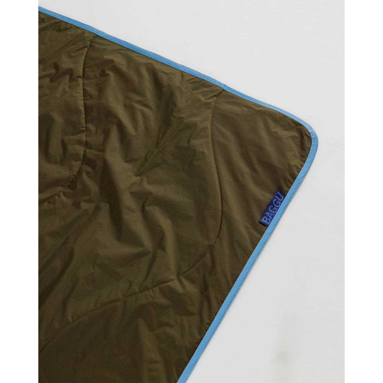 Baggu Puffy Picnic Blanket - Image 4