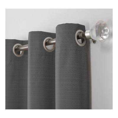 Sun Zero Cooper Thermal Grommet Curtain Panel - Image 3